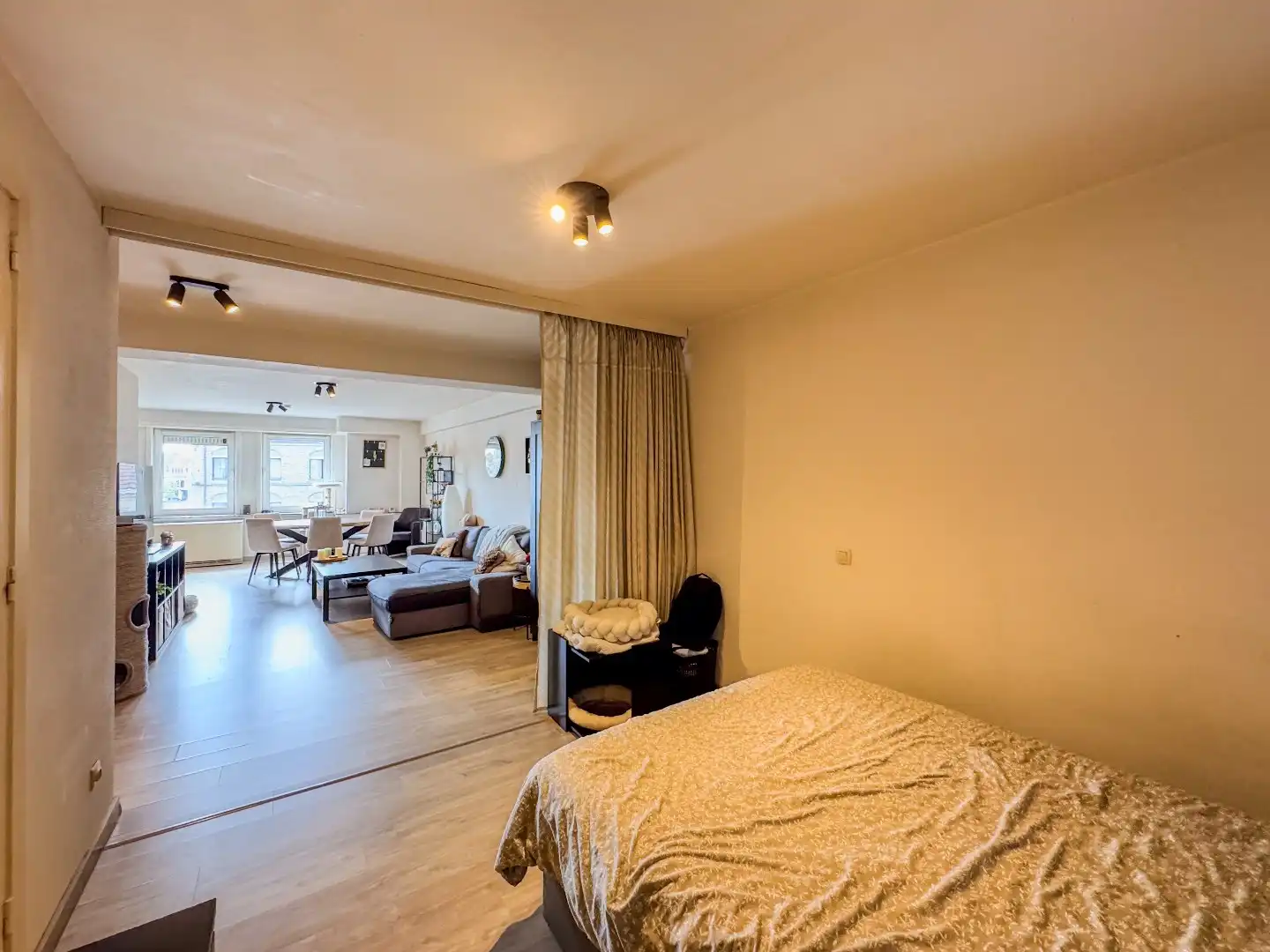 Zeer centraal gelegen appartement met 1 slaapkamer foto 10