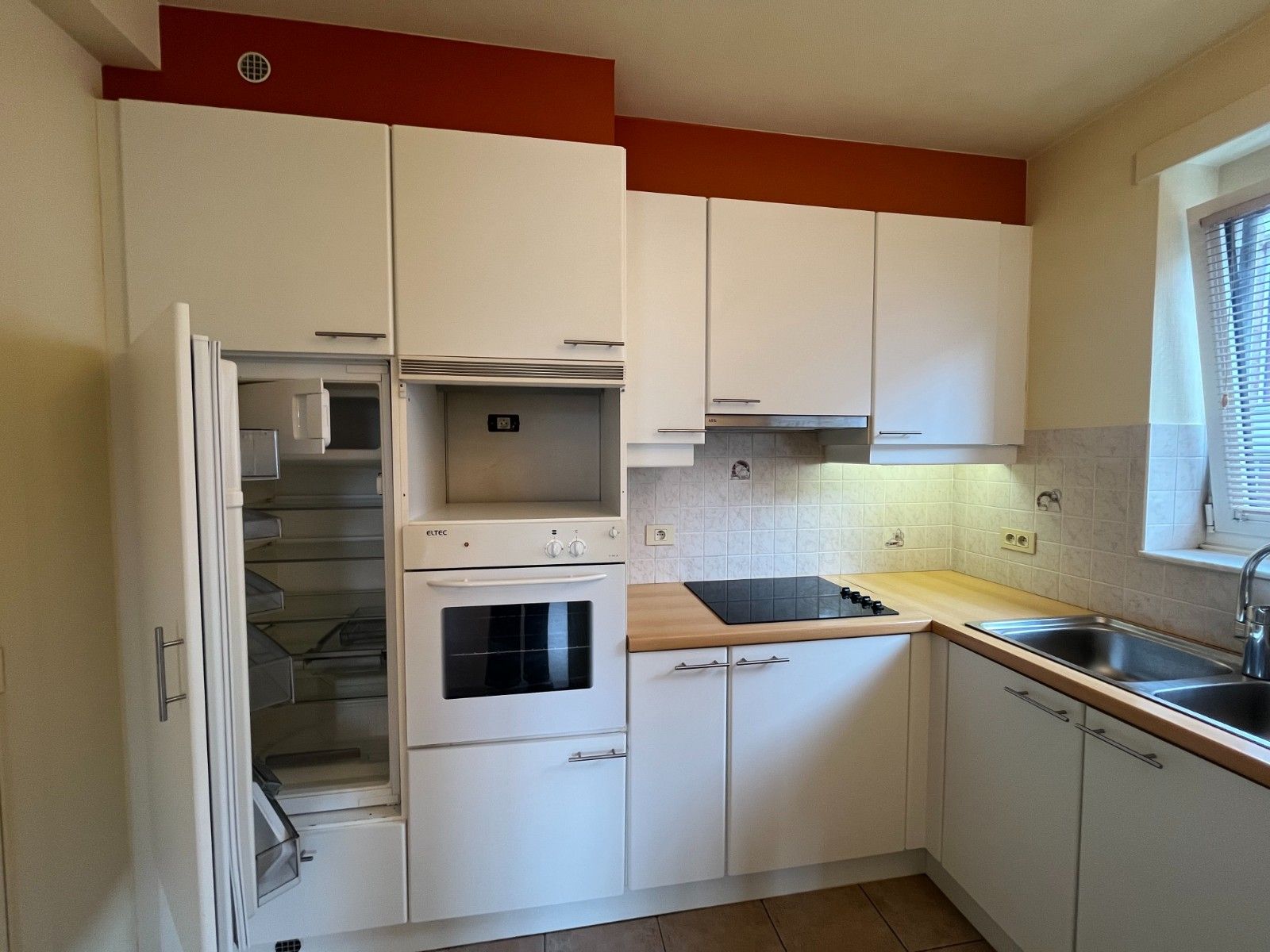 ☀️ Te huur in Waregem – gezellig 1-kamerappartement met alles erop en eraan! foto 9
