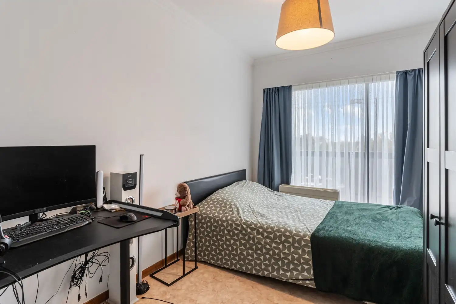 Centraal gelegen appartement met 2 slaapkamers, kelder en een autostaanplaats foto 13