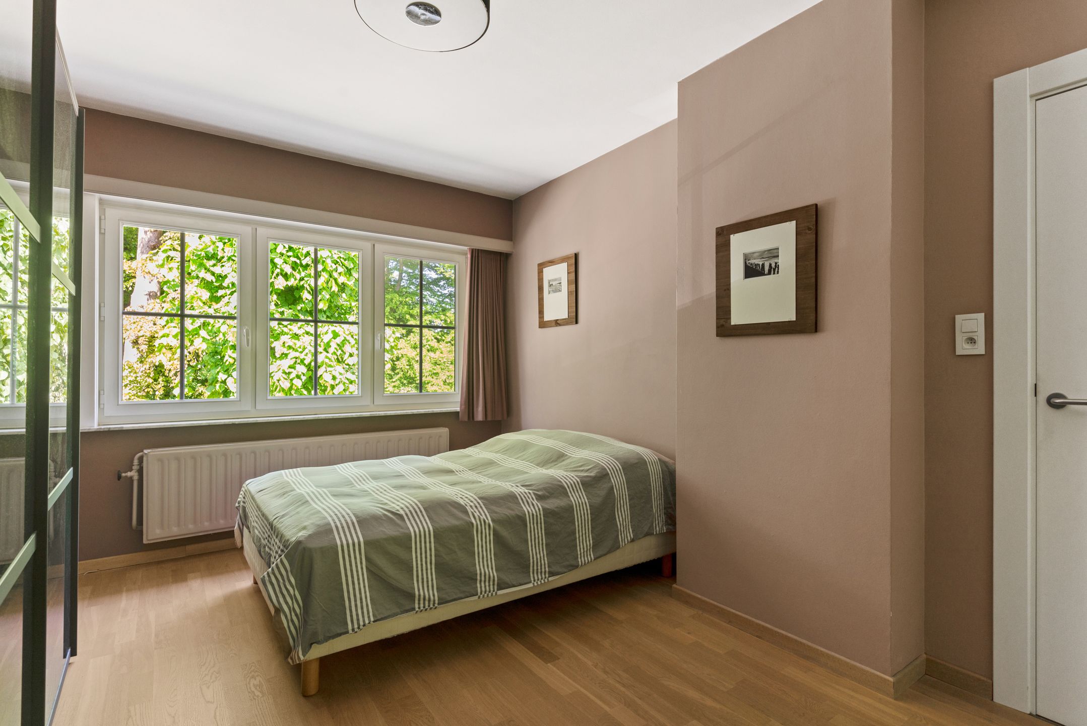 Instapklare halfopen woning op toplocatie foto 15