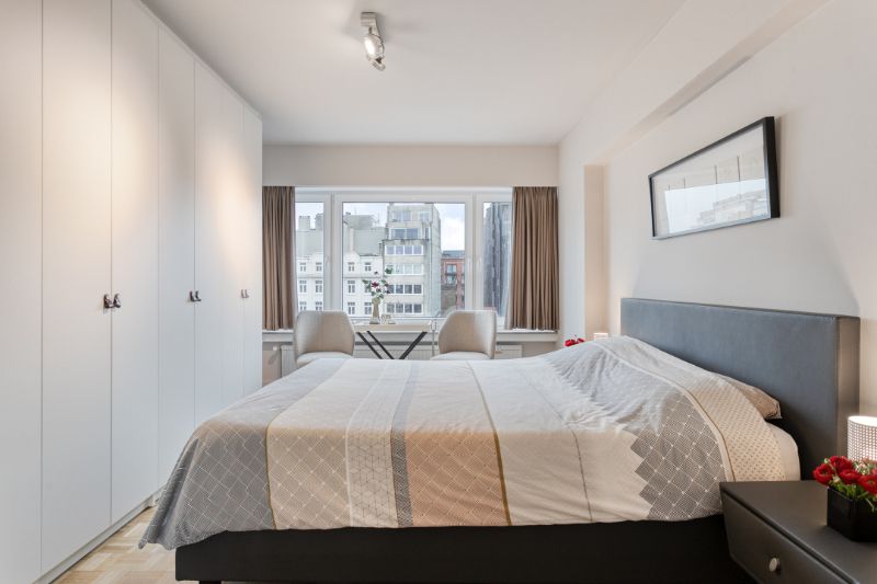 Stijlvol hoekappartement met zeezicht, licht en topligging in hartje Oostende foto 10