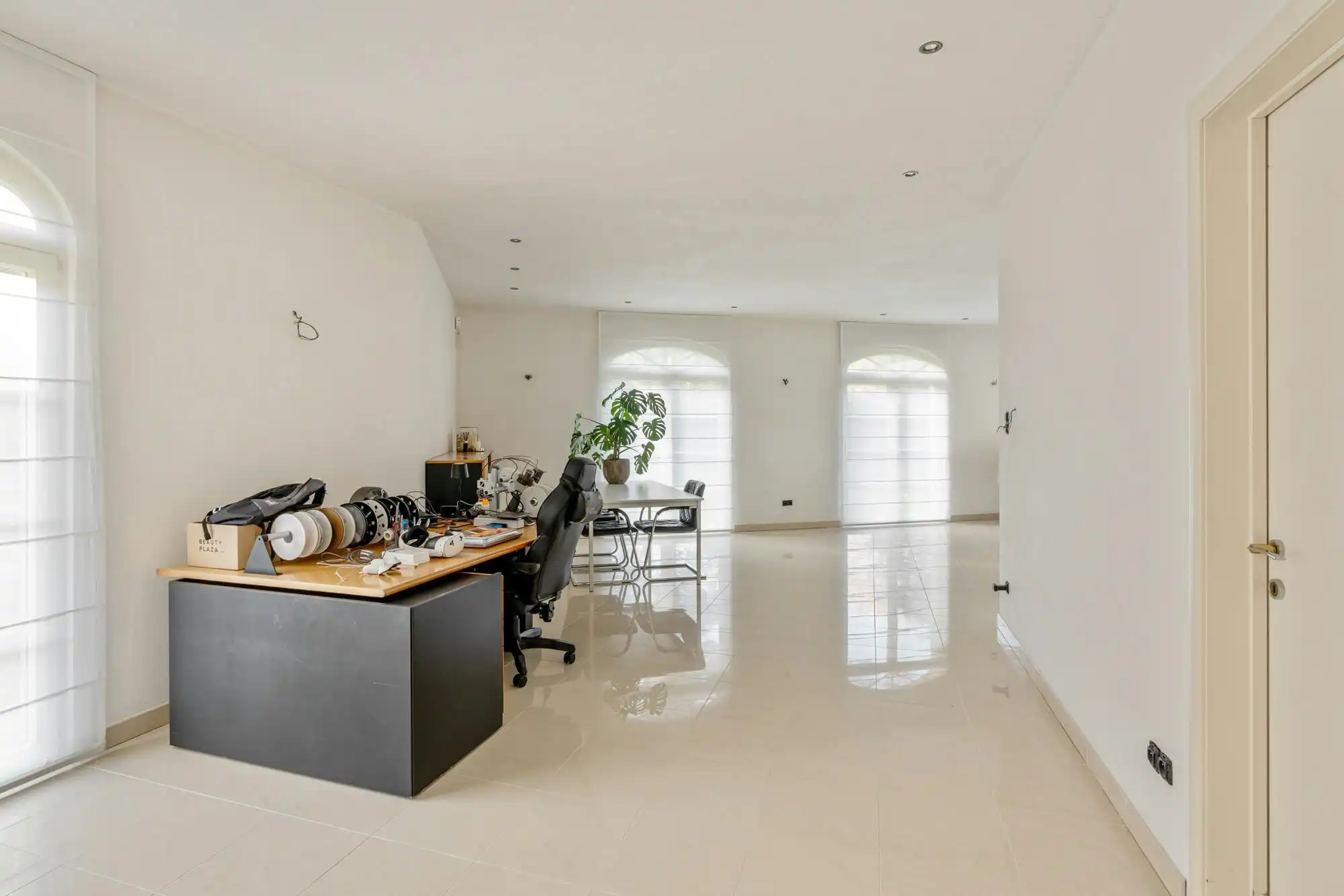 Stijlvolle villa met praktijkruimte in exclusieve villawijk nabij Nationale Park Hoge Kempen foto 5