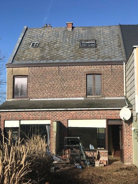 Volledig te renoveren (2 woningen). foto 2