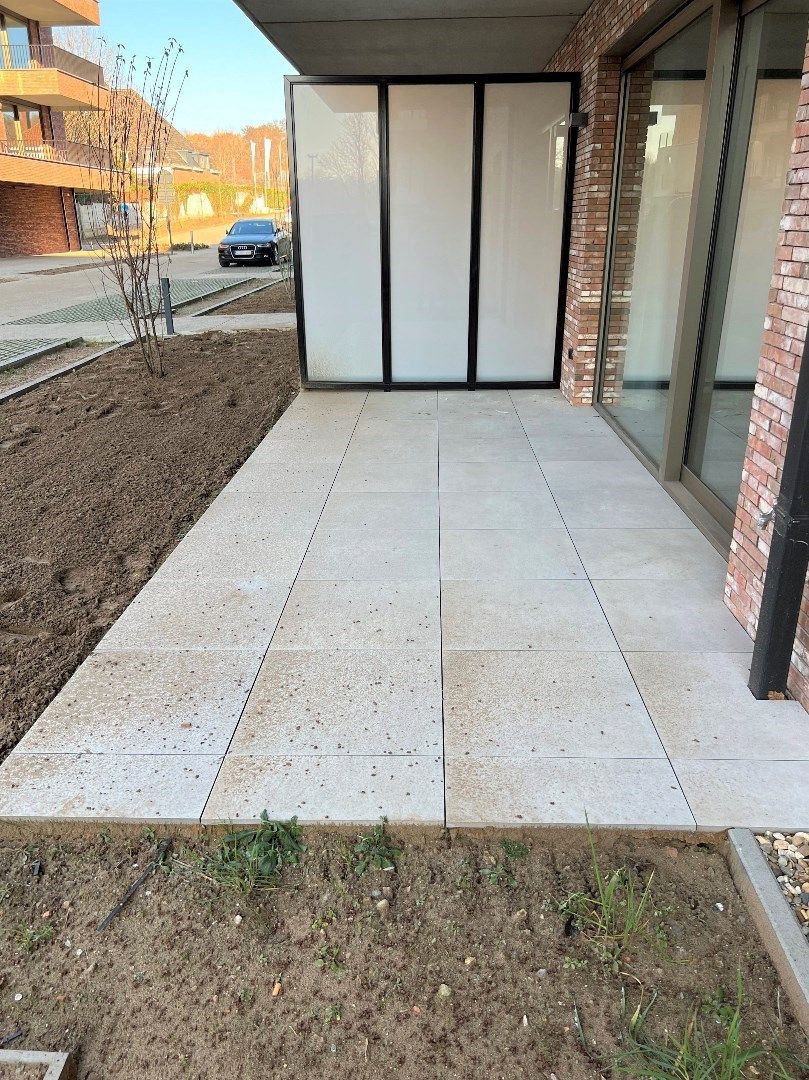 NIEUWBOUW GELIJKVLOERS APPARTEMENT met 2 slpks en terras foto 13