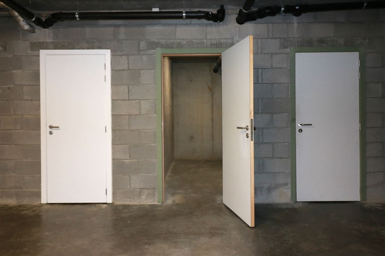 duplex met 2 grote slpk., zuidgericht terras, 2 parkings nabij centrum  foto 33