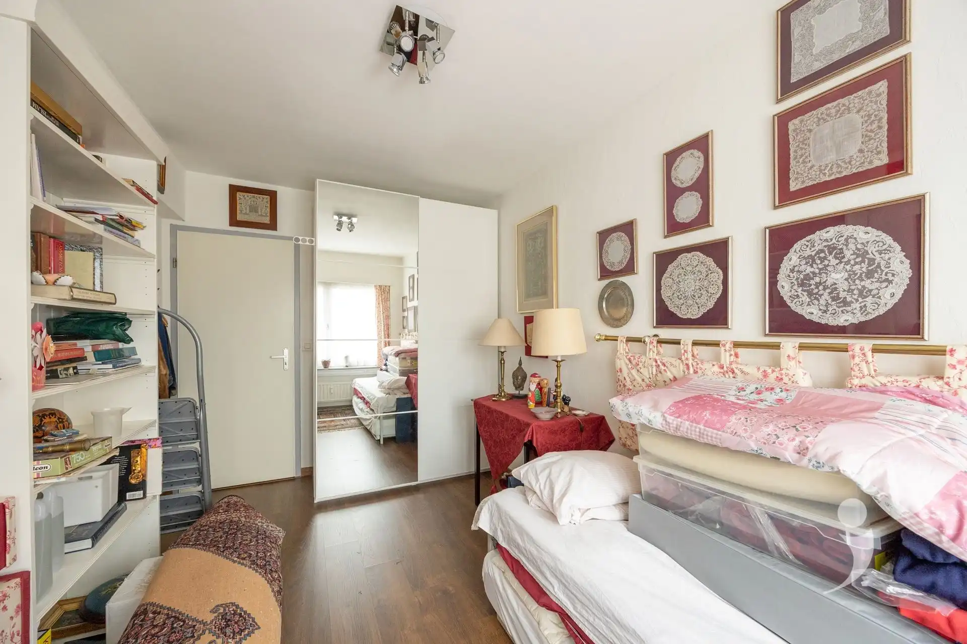 Ruim appartement met 3 slaapakamers en garagebox foto 17