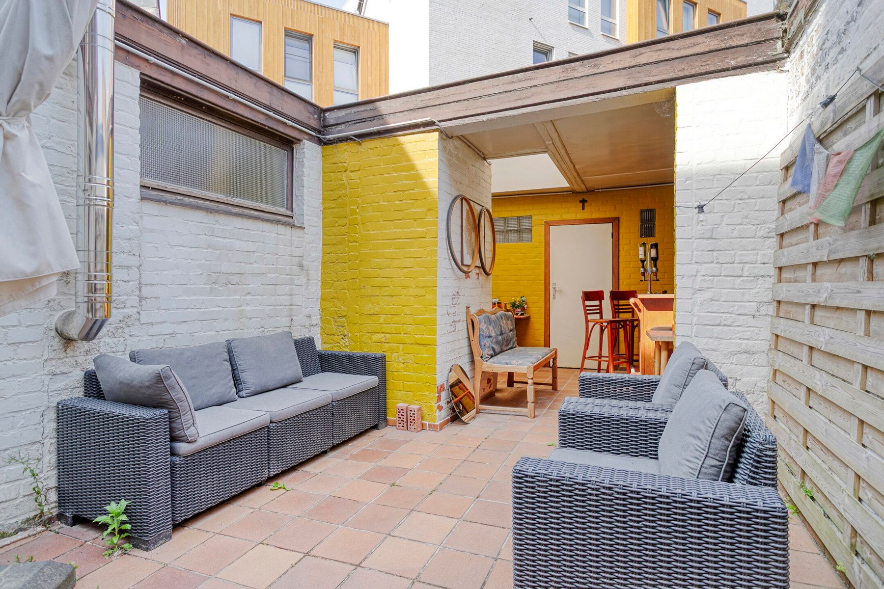 Goedgelegen woning met 4 slaapkamers !! foto 14