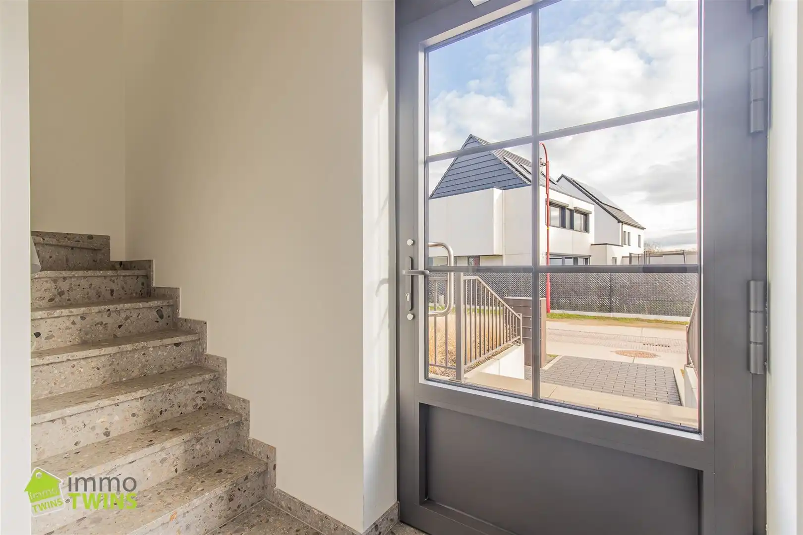 Modern nieuwbouwappartement in Serskamp foto 29