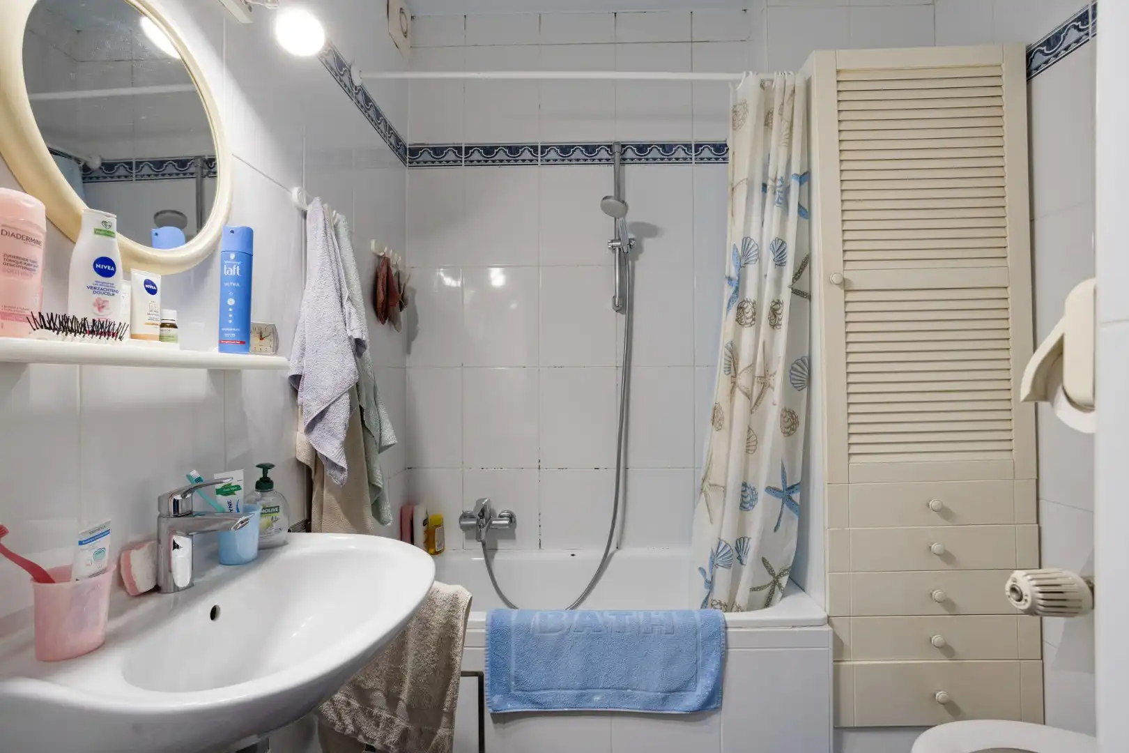 Opbrengsteigendom met tuin en 2 verhuurde appartementen in Wemmel foto 8