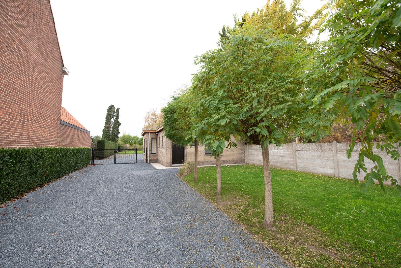 Gezellige woning met ruimte tuin te Machelen ( ZULTE) foto 13