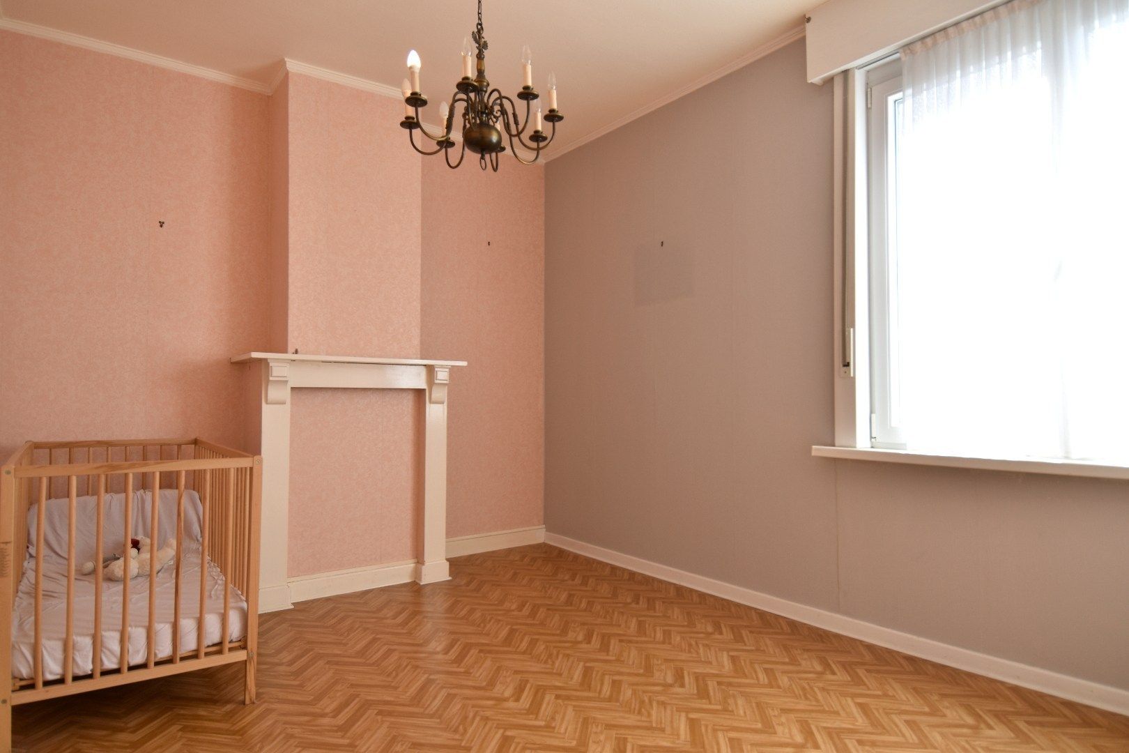 Charmante gezinswoning met 4 slaapkamers, tuin én garage te Bissegem foto 8