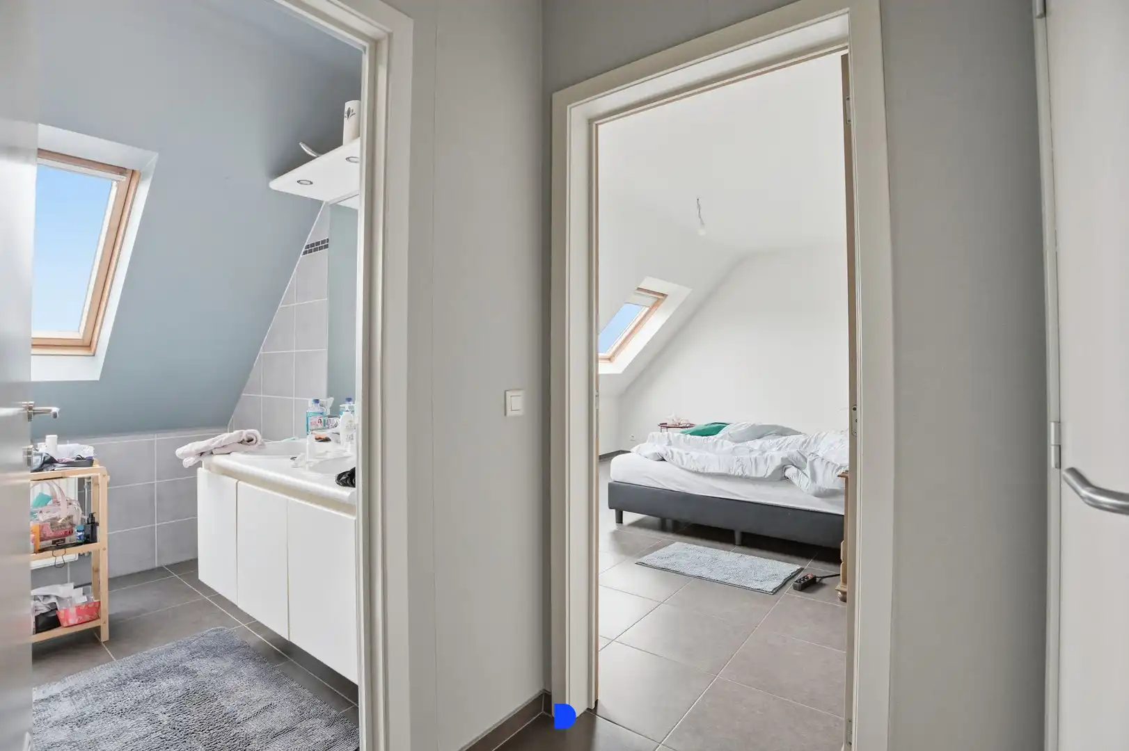 Zeer ruim dakappartement met leuke indeling foto 11