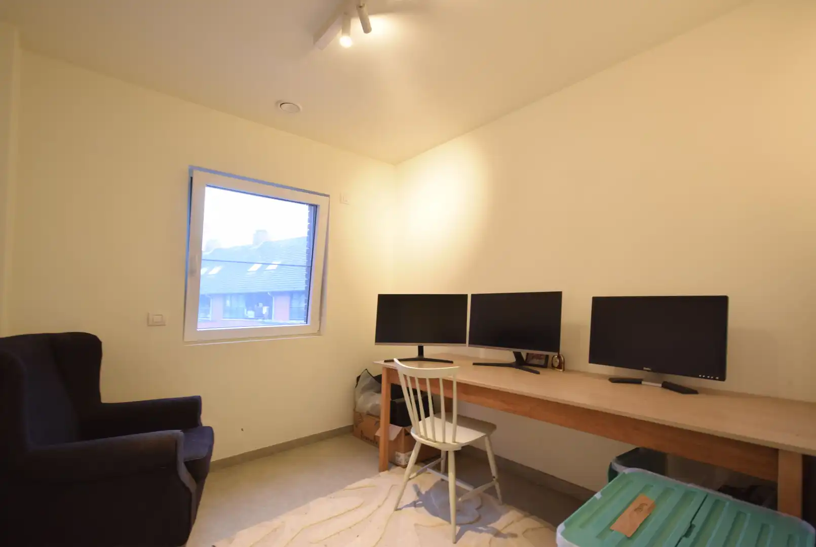 WONING MET 2 SLAAPKAMERS EN AANGRENZENDE GARAGE foto 8