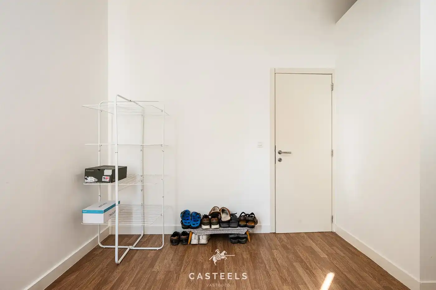 Gerenoveerd gelijkvloers appartement vlak bij Dampoort foto 13