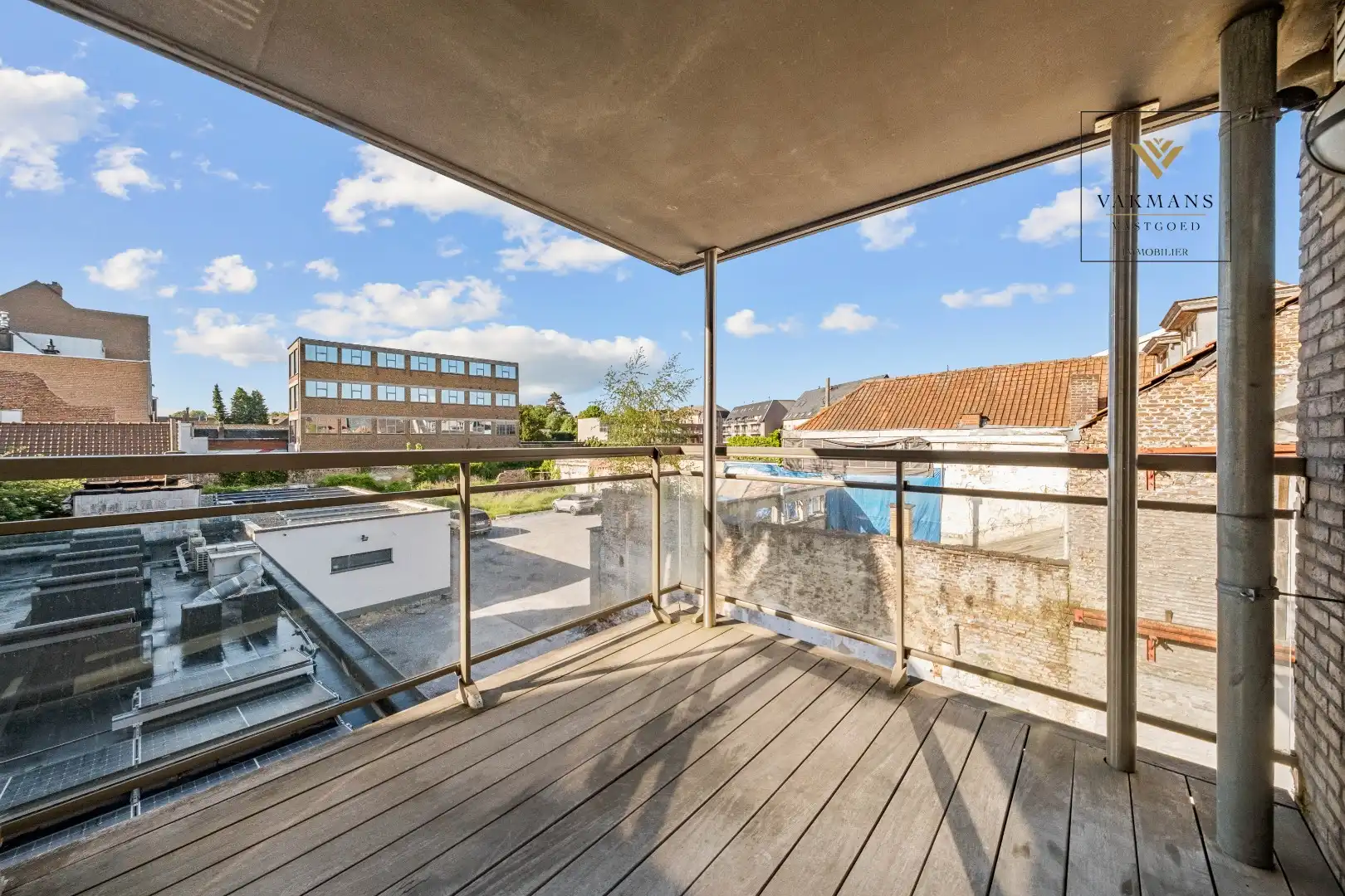 MODERN NIEUW APPARTEMENT PAL IN HET CENTRUM foto 6