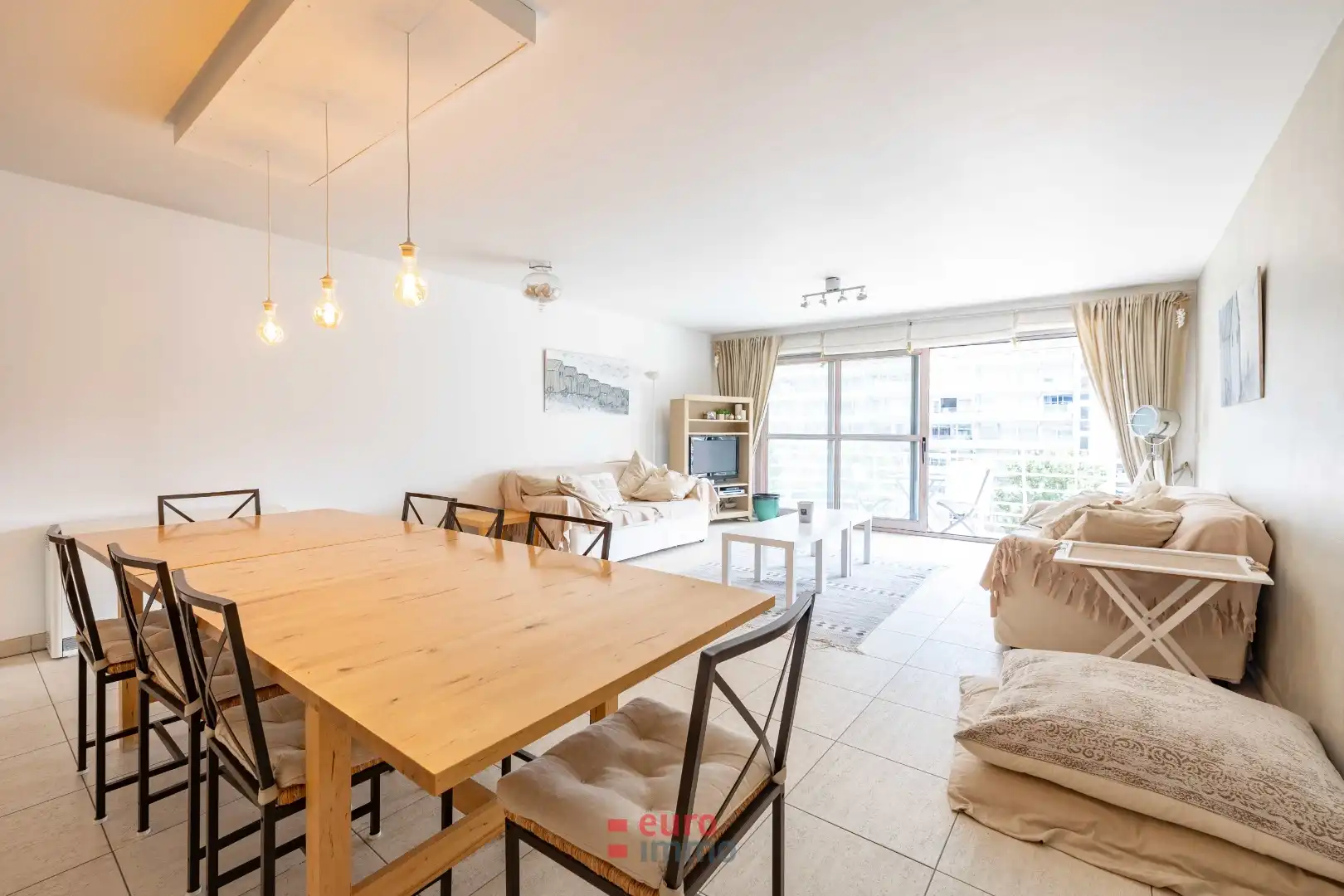 Zeer ruim appartement met 3 slaapkamers in de winkelstraat van Nieuwpoort foto 8