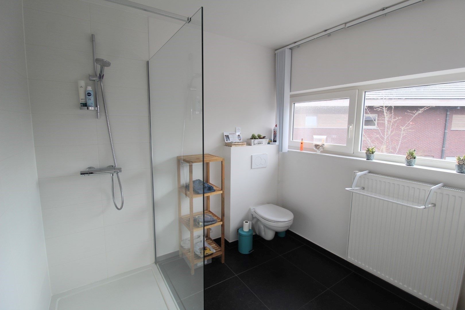 INSTAPKLARE WONING MET 3 SLAAPKAMERS, GARAGE EN TUIN IN ZONNEBEKE foto 18