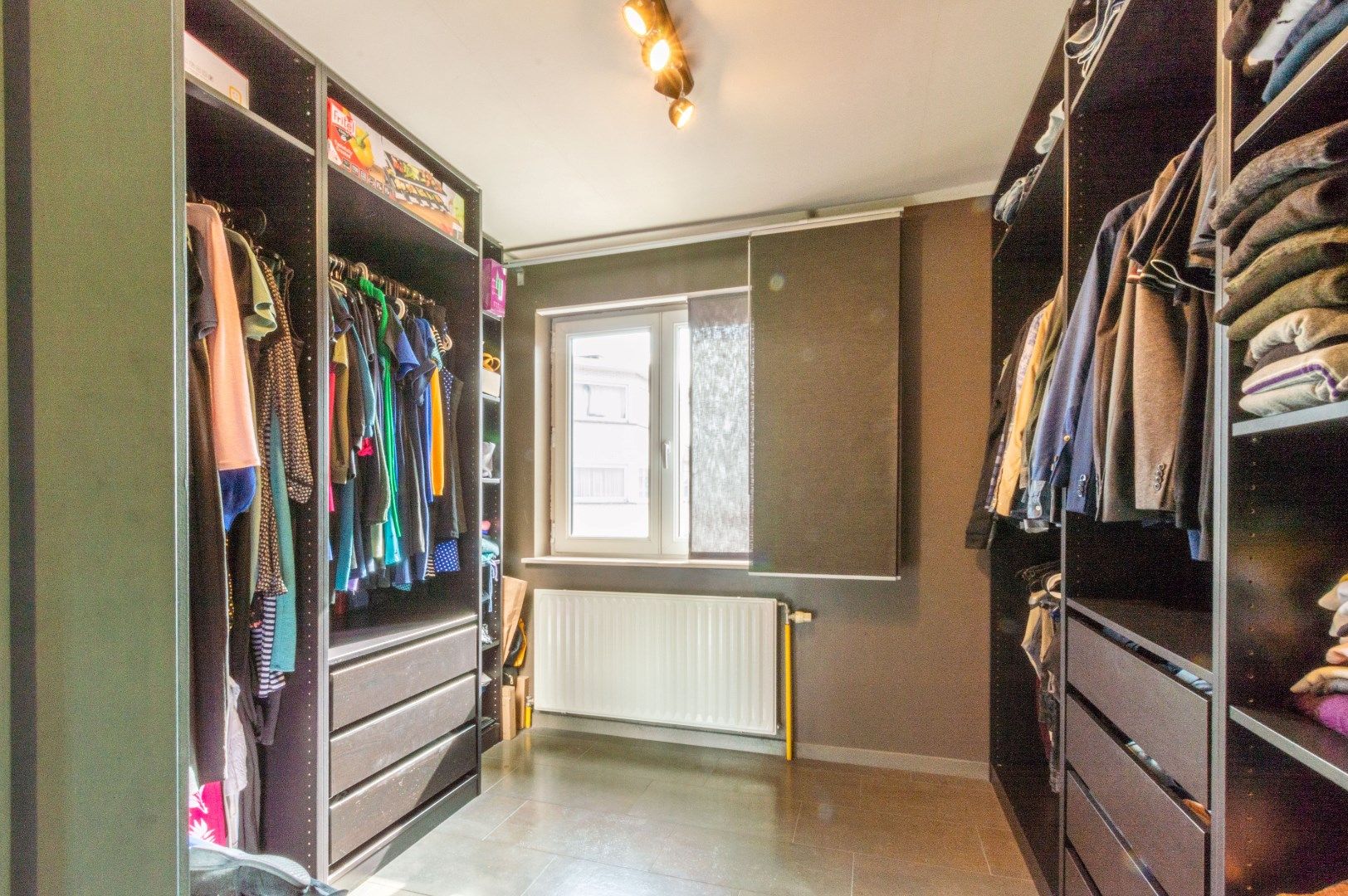 INSTAPKLARE WONING MET 3SLP + BUREAU & GARAGE ! foto 19