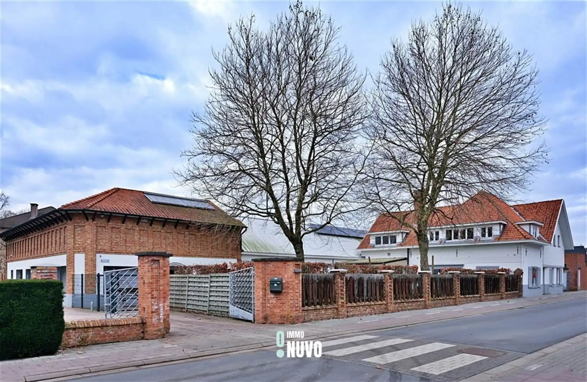 Gemengd gebouw foto 10