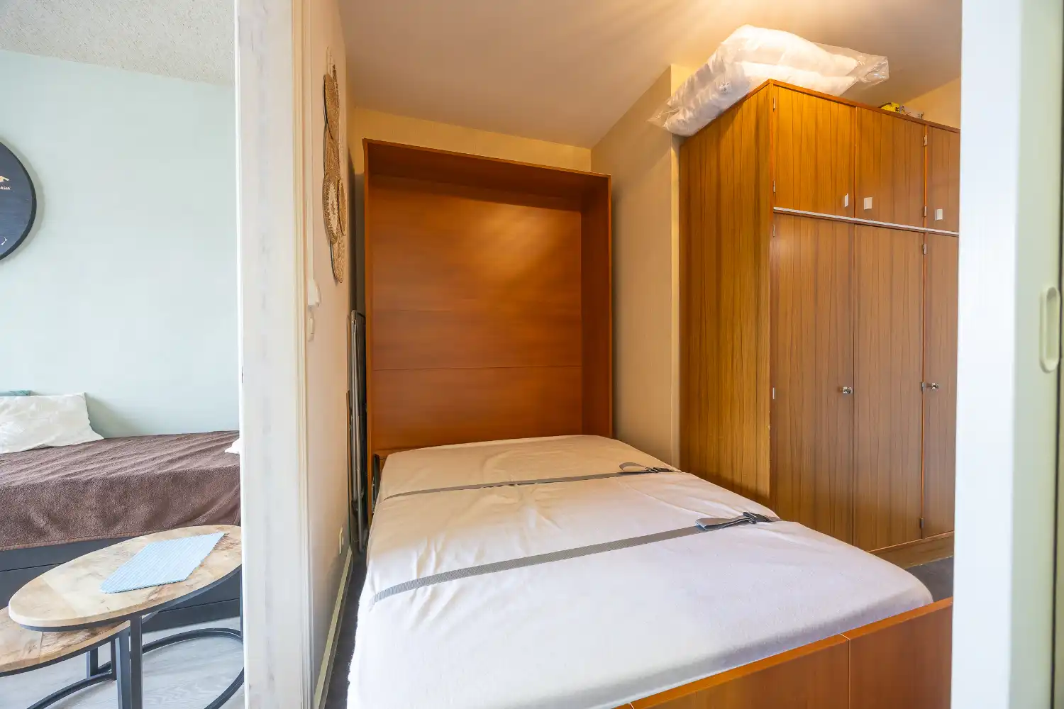 Instapklare studio met zuidgericht terras op topligging vlakbij de Zeedijk! foto 12