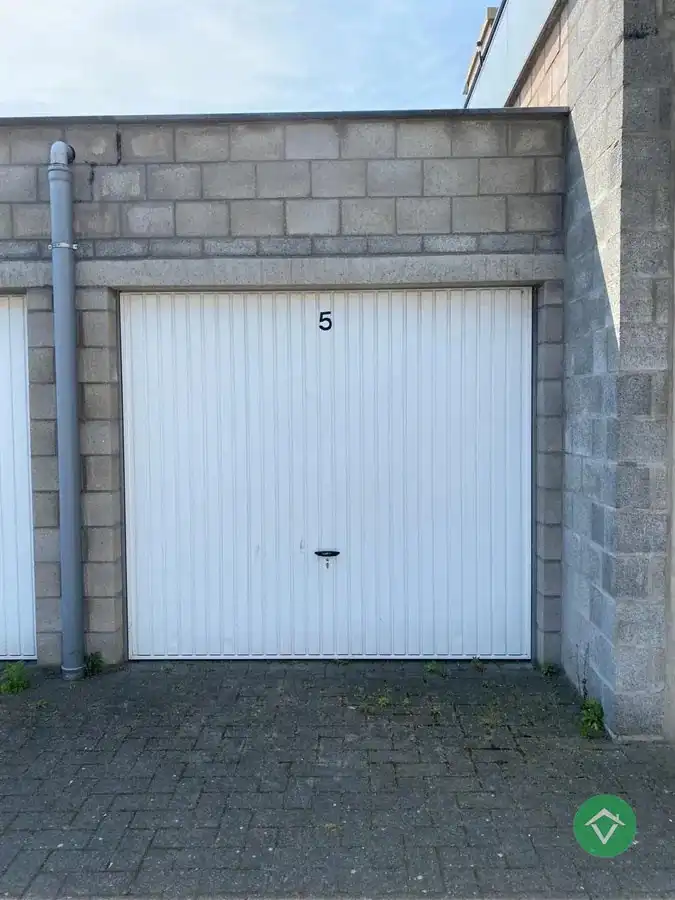 Verrassende rijwoning met 3 slaapkamers en garage te Oostende foto 21