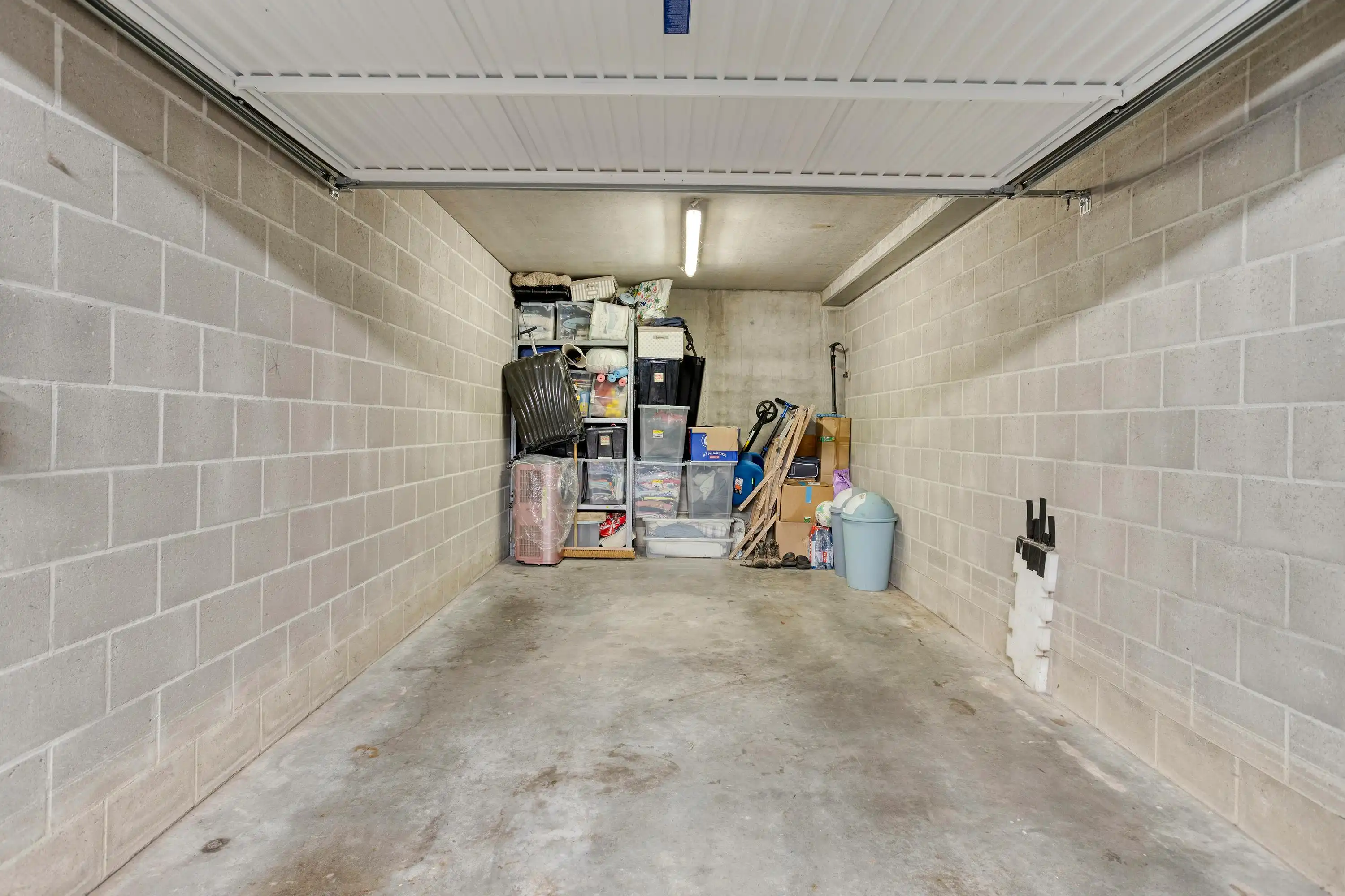 Recent appartement op centrale ligging te koop in Olsene foto 19