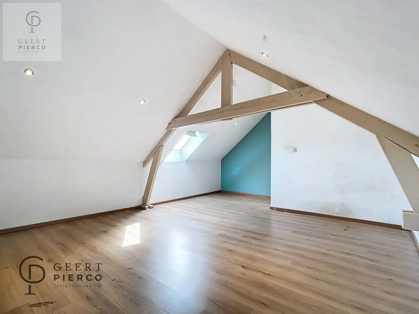 Handelszaak met woonst foto 30