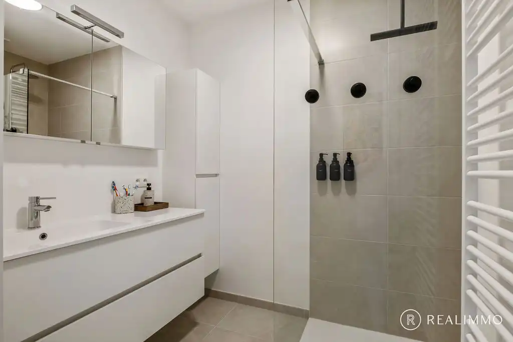 Exclusief dakappartement met royaal zonneterras aan het Kluisbos foto 14