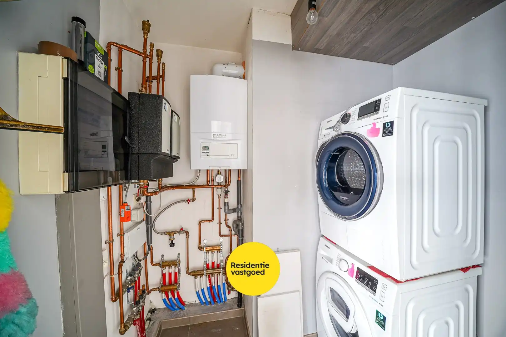 Instapklaar appartement met panoramisch zicht op het water. foto 14