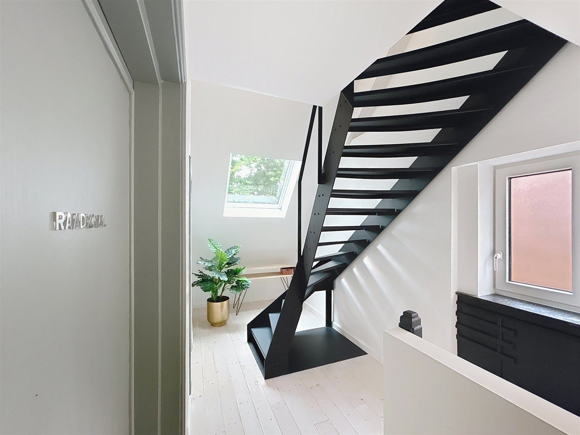 Historisch wonen in Clinge: oud-gemeentehuis (400m²) foto 17