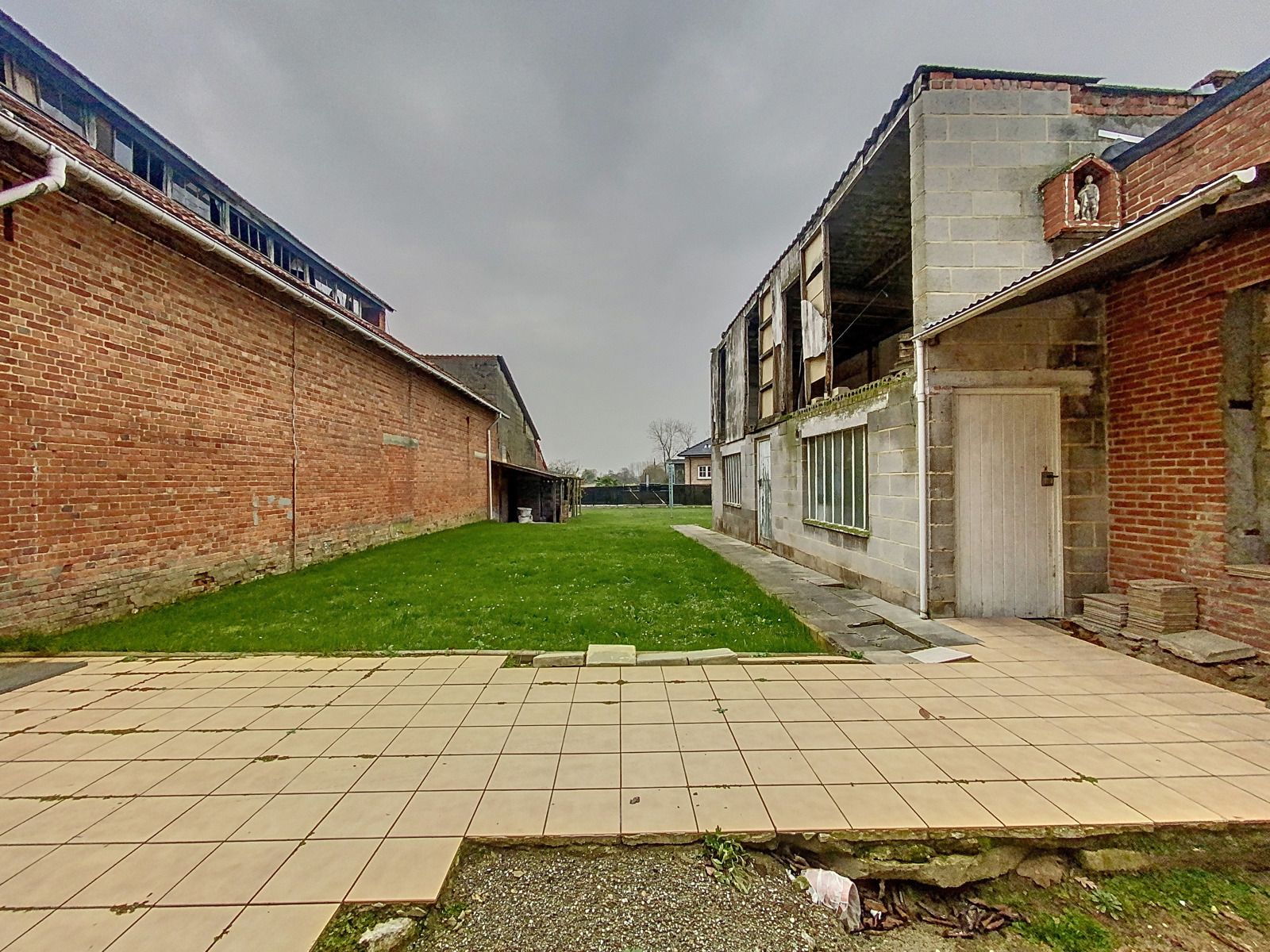 Halfopen bebouwing met 4 slaapkamers en hangaar te Zoutleeuw foto 34