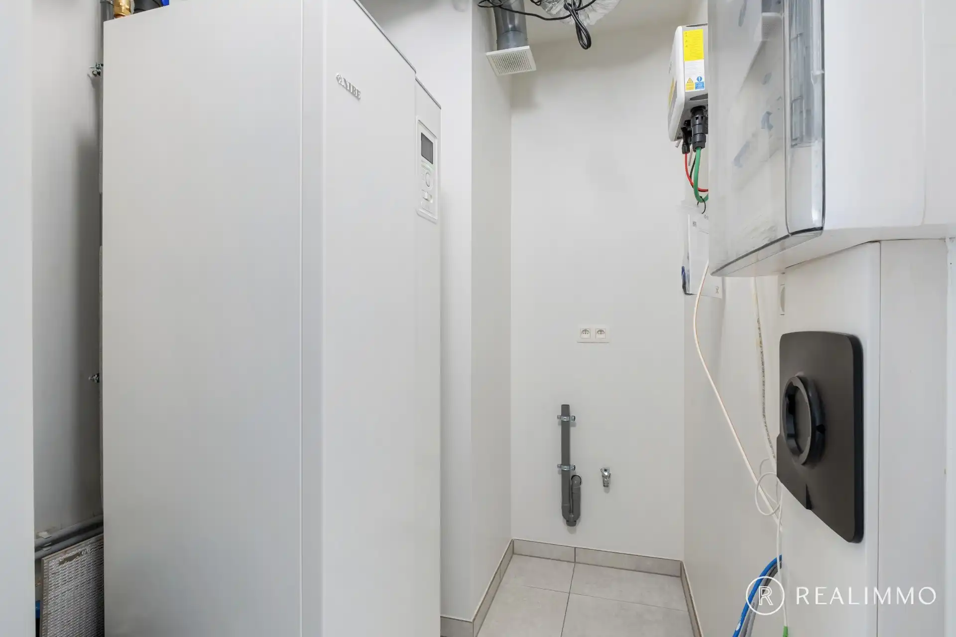 Instapklaar nieuwbouwappartement in hartje Desselgem foto 15