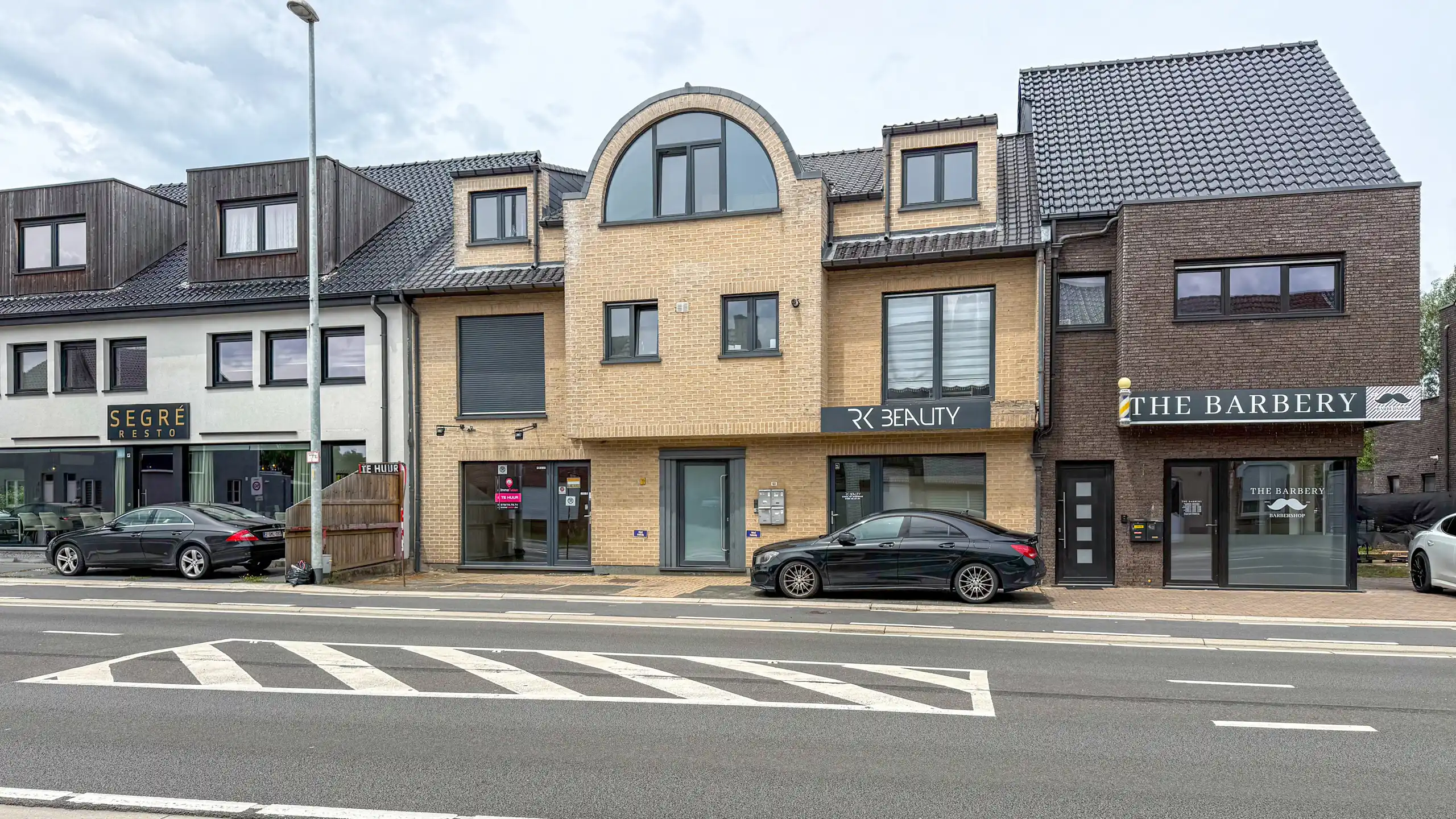 Handelsruimte gelegen aan de Guido Gezellelaan 122 te Heusden. foto 14