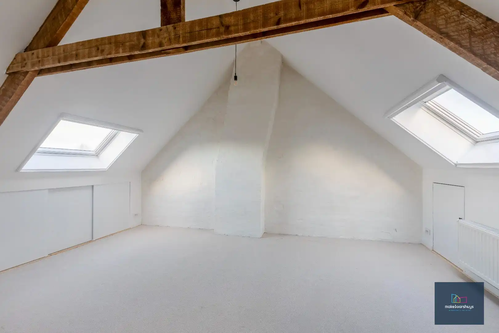 Instapklare eigendom met tuin te Mariakerke foto 16