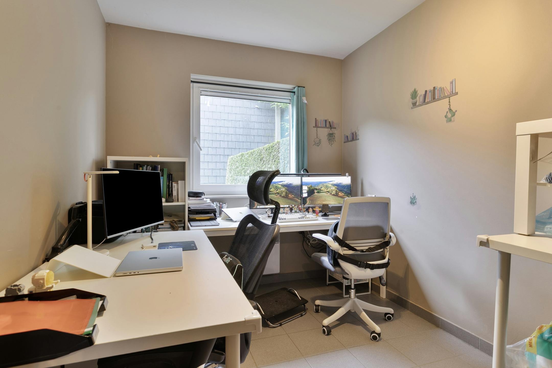 Gelijkvloers appartement met tuin en 2 slaapkamers te koop foto 7