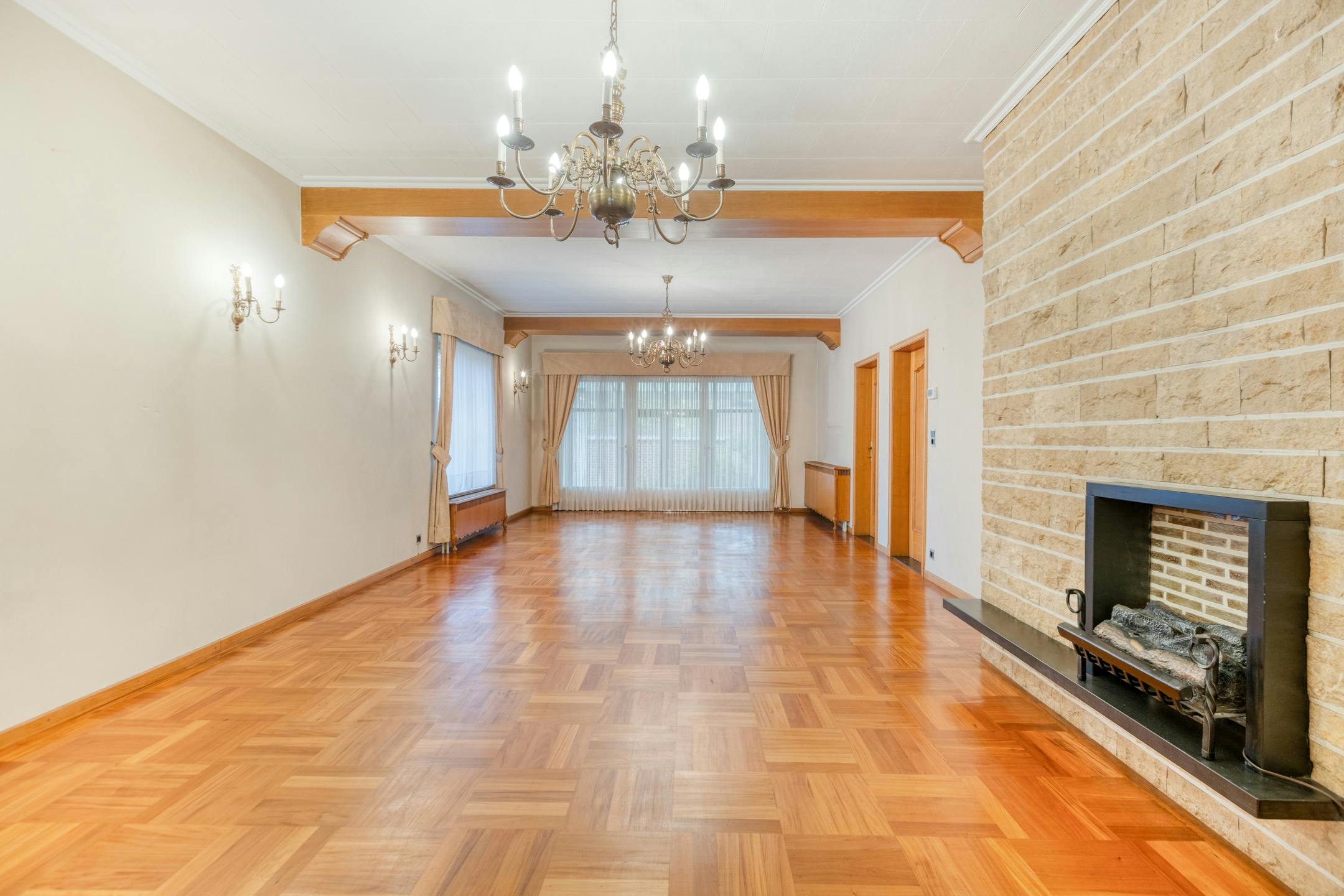 Riante woning met ontwikkelingspotentieel in Eisden te koop foto 6