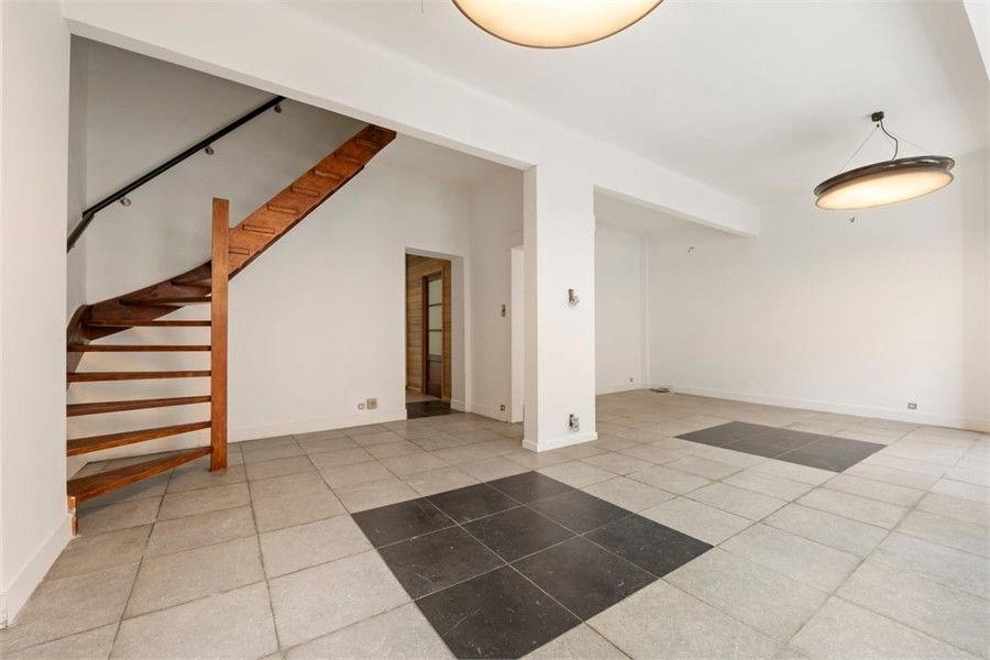 RUIM INSTAPKLAAR APPARTEMENT MET RUIM TERRAS IN HET CENTRUM VAN SINT-TRUIDEN foto 7