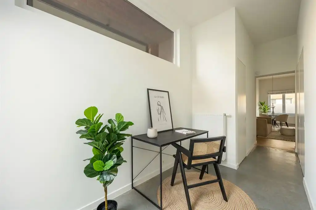 Gerenoveerd gelijkvloers appartement met stadstuin foto 7