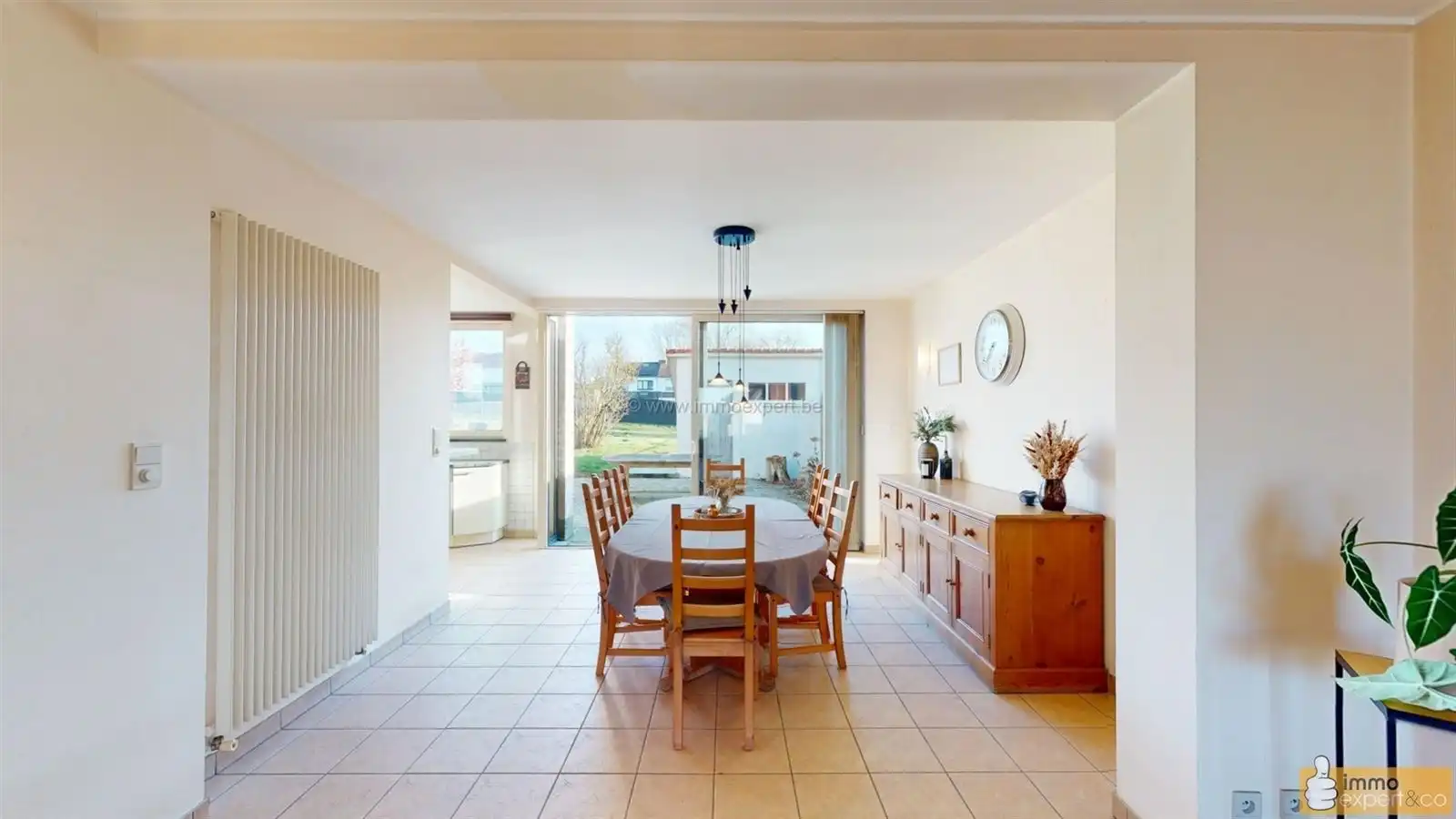 DILBEEK: Veelzijdige woning met 4 slaapkamers en 2 badkamers foto 8