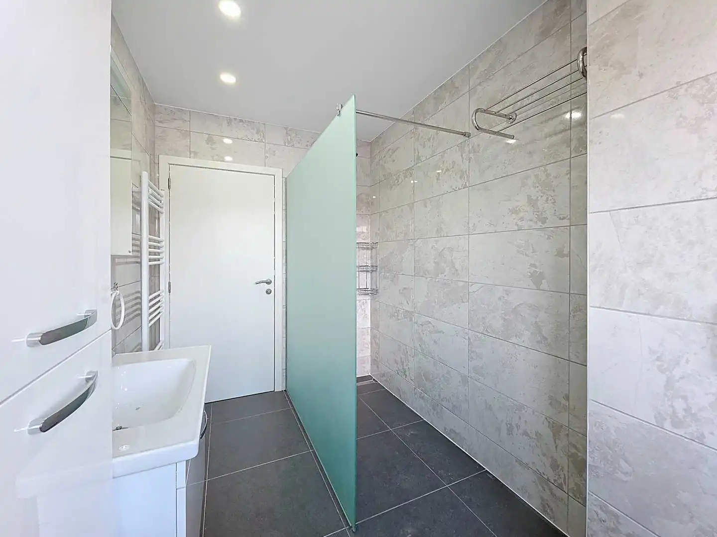 Duplexappartement met 4 slaapkamers te Nieuwpoort foto 8