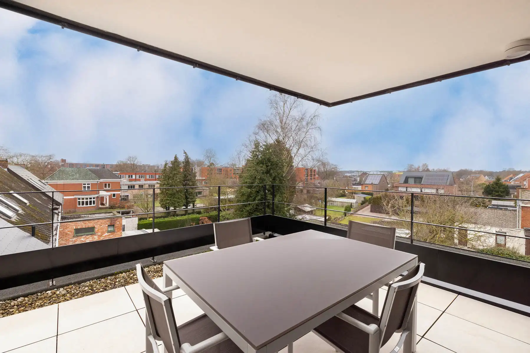 Penthouse in hartje Mol – ruimte, comfort en een fenomenaal dakterras foto 25