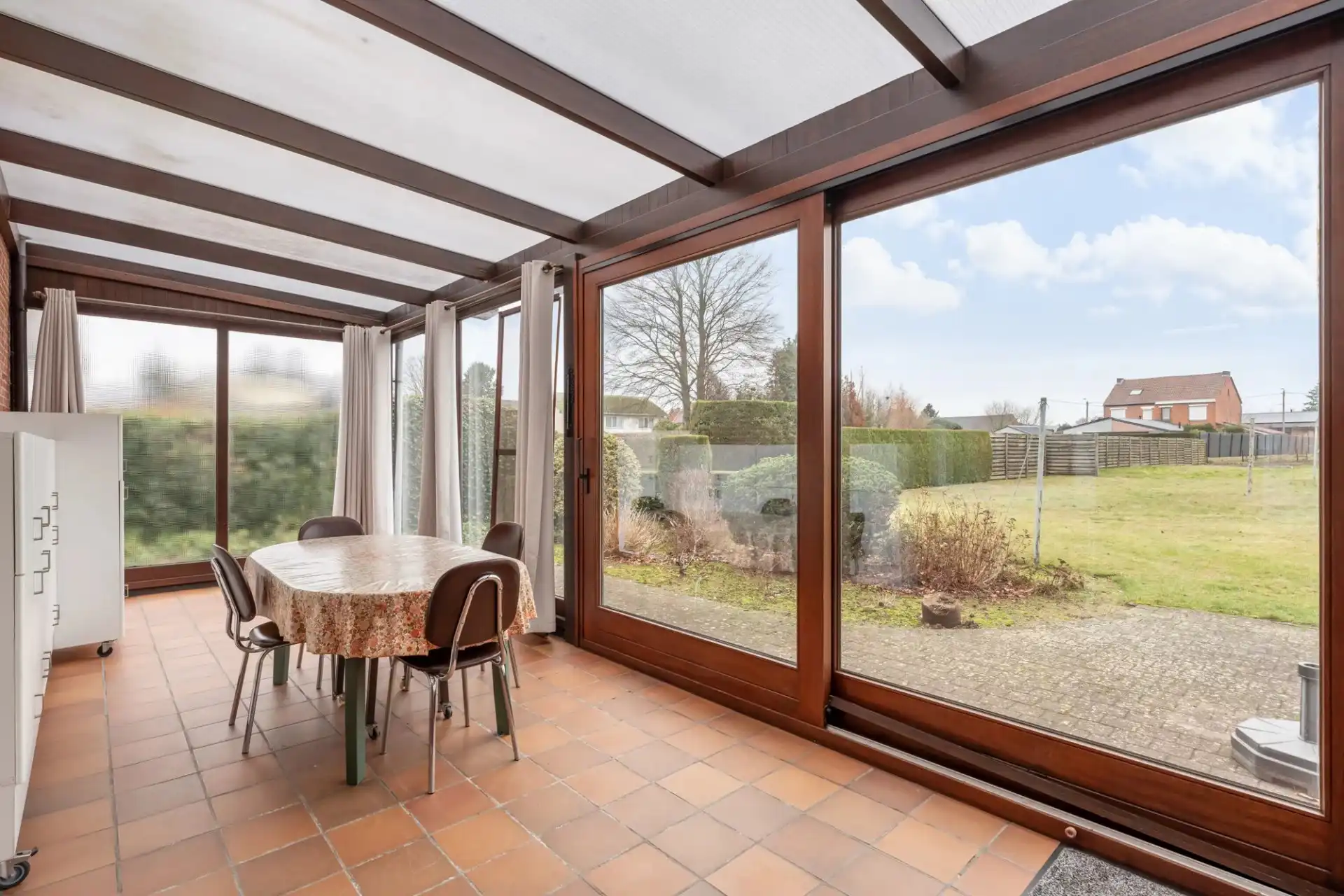 Gezinswoning op ruim perceel te Heusden foto 8