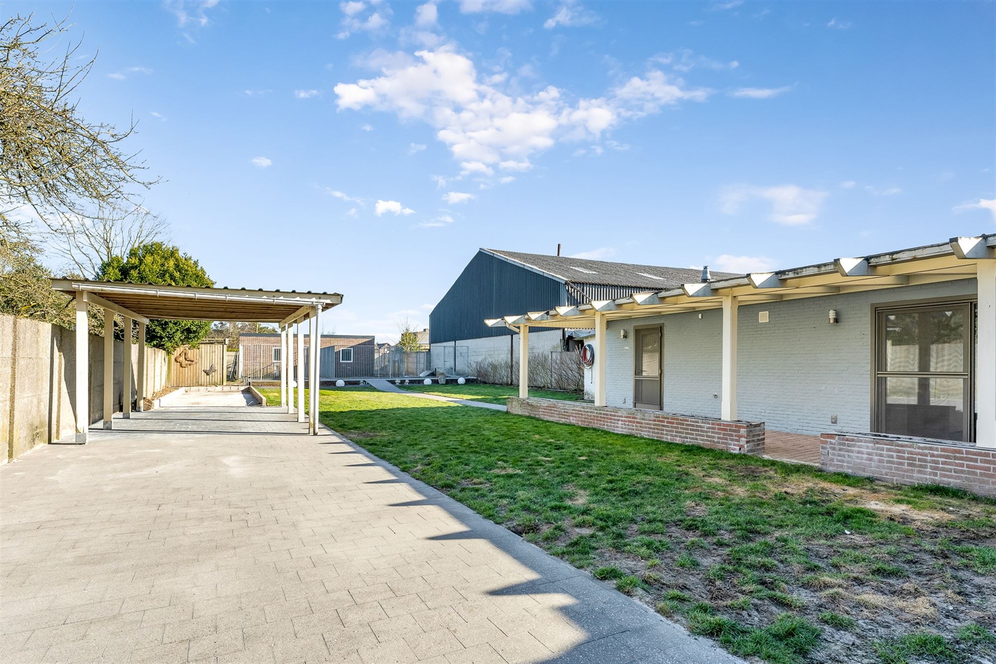 GERENOVEERDE TWEEWOONST foto 37