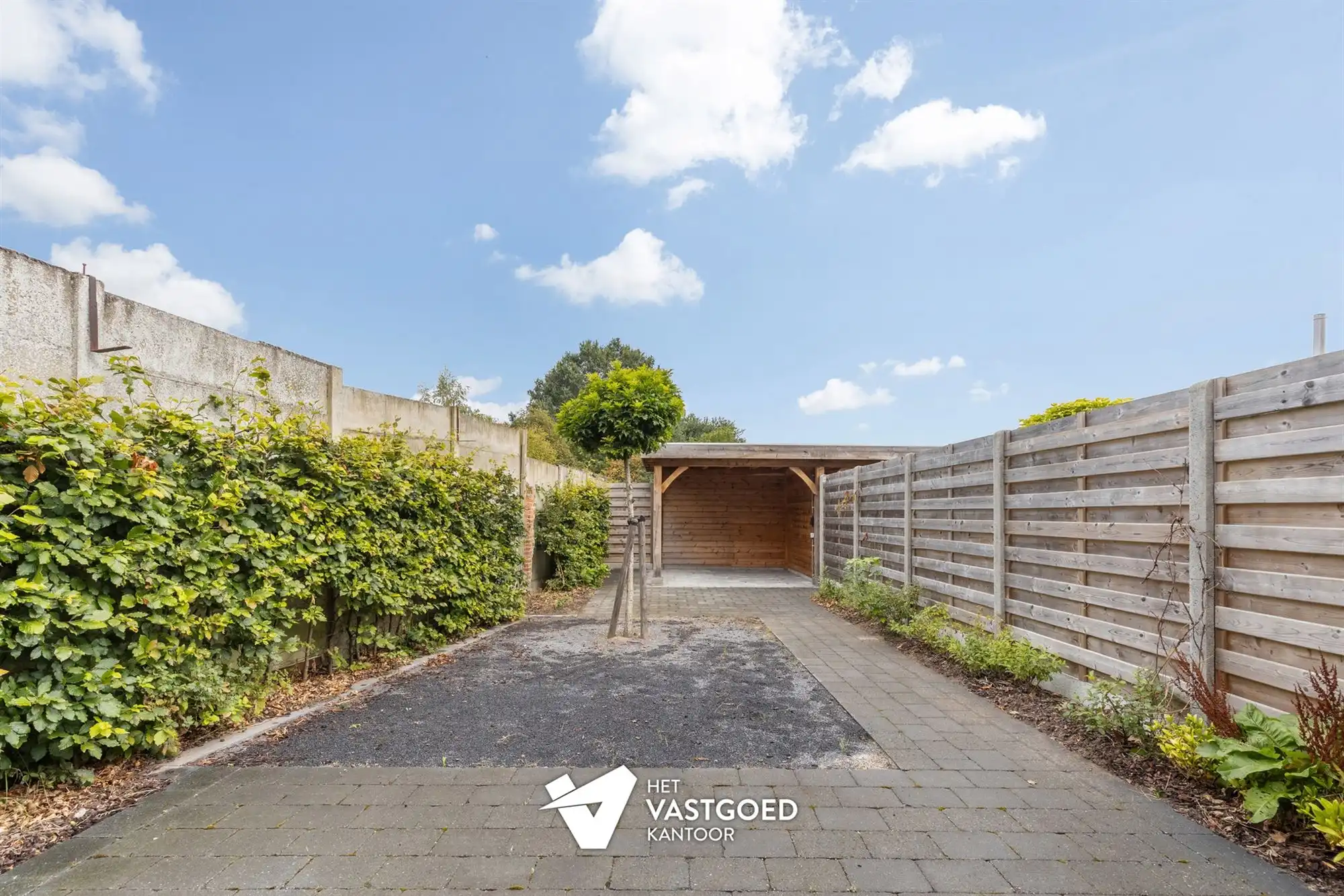 KWALITATIEF GERENOVEERDE WONING VLAKBIJ CENTRUM foto 23