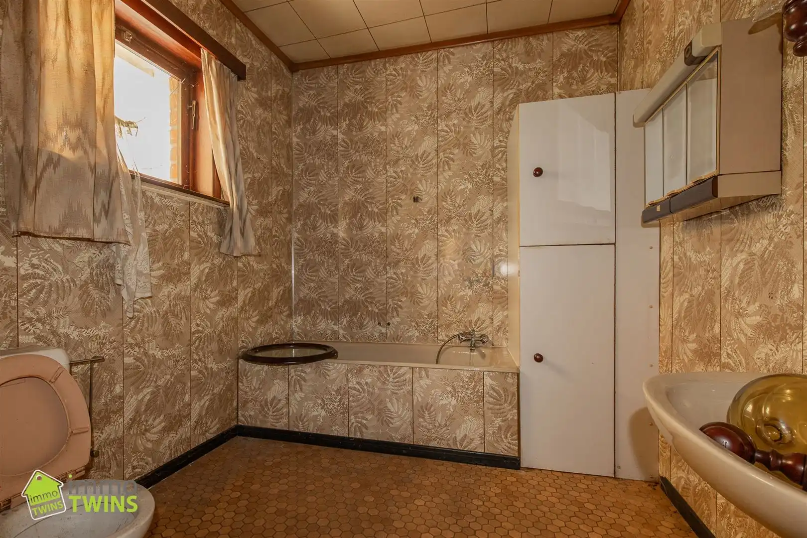 HOB met garage op 648m2 op een groene locatie  foto 9