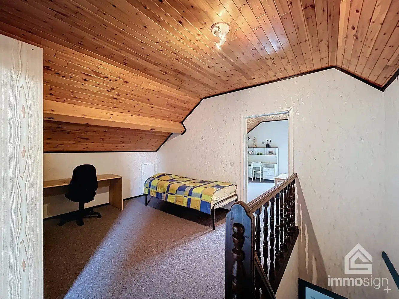 Charmante gezinswoning met landelijke uitstraling te Molenbeersel! foto 32