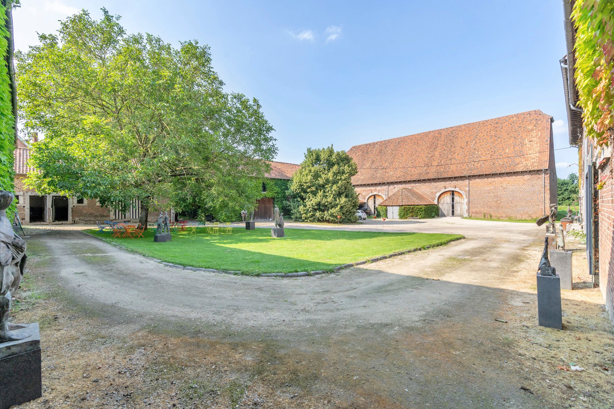 Unieke historische hoeve met veel mogelijkheden in Heers foto 25