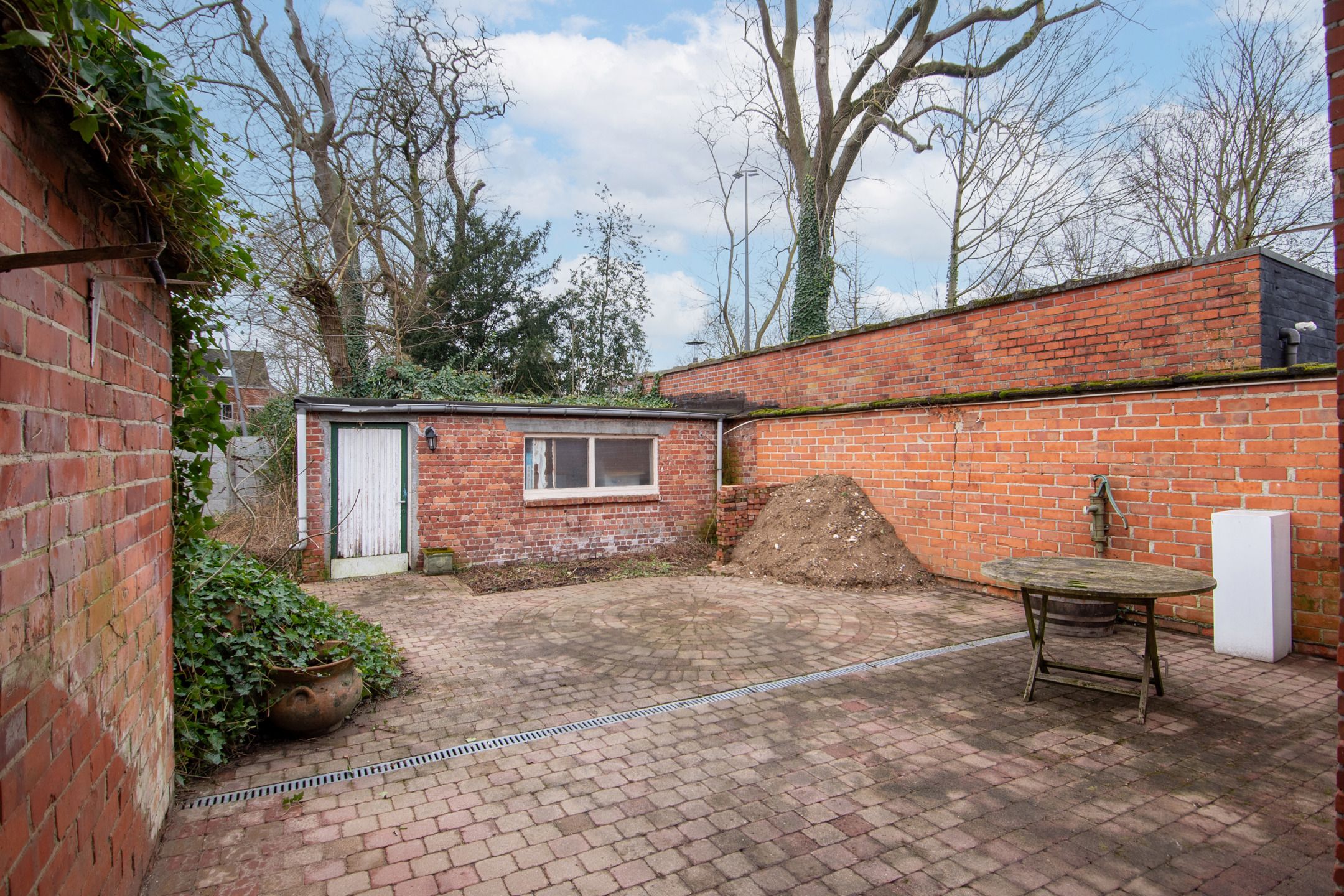 Handelshuis op uiterst gunstige ligging in het Winkelhart! foto 24