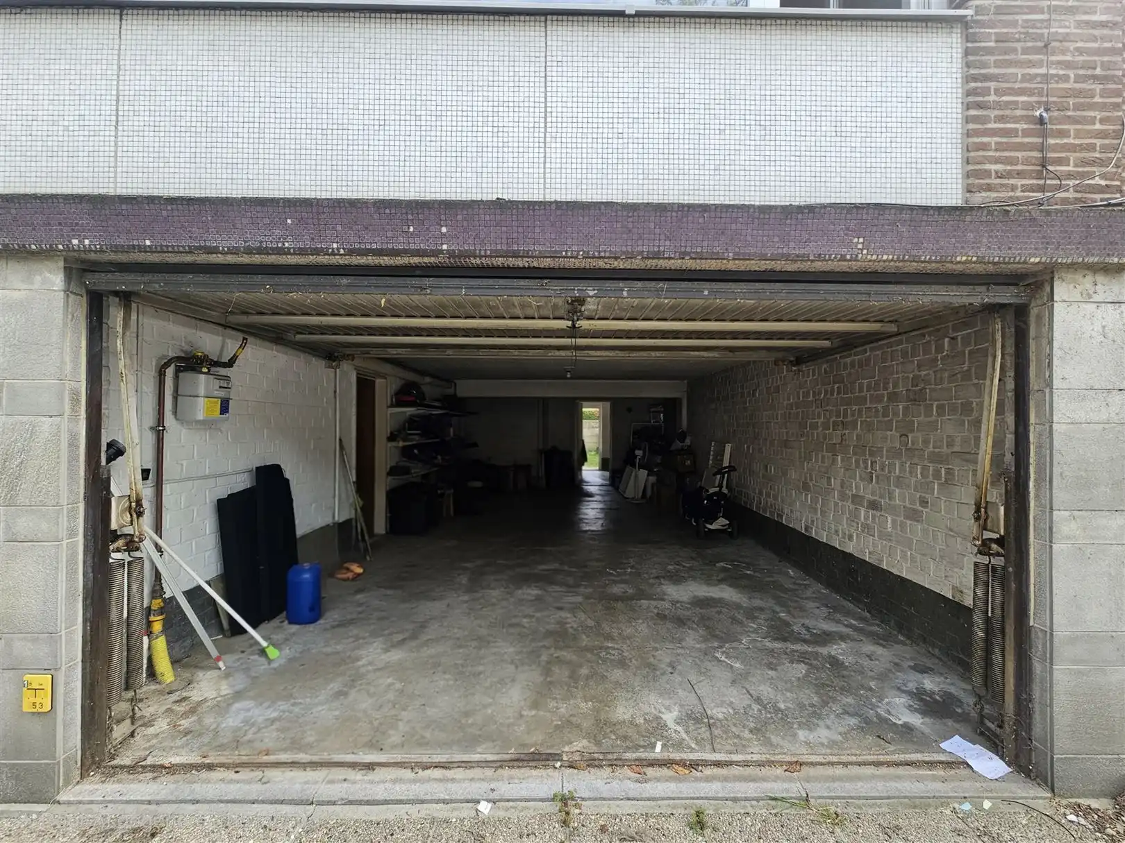 Ruim appartement met 2slps, tuin en garage. foto 12