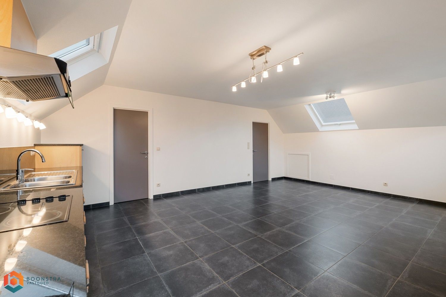 Instapklare woning met 4 slpkrs foto 26